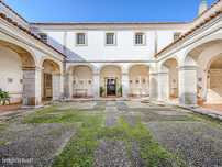 Convento Histórico no Ribatejo