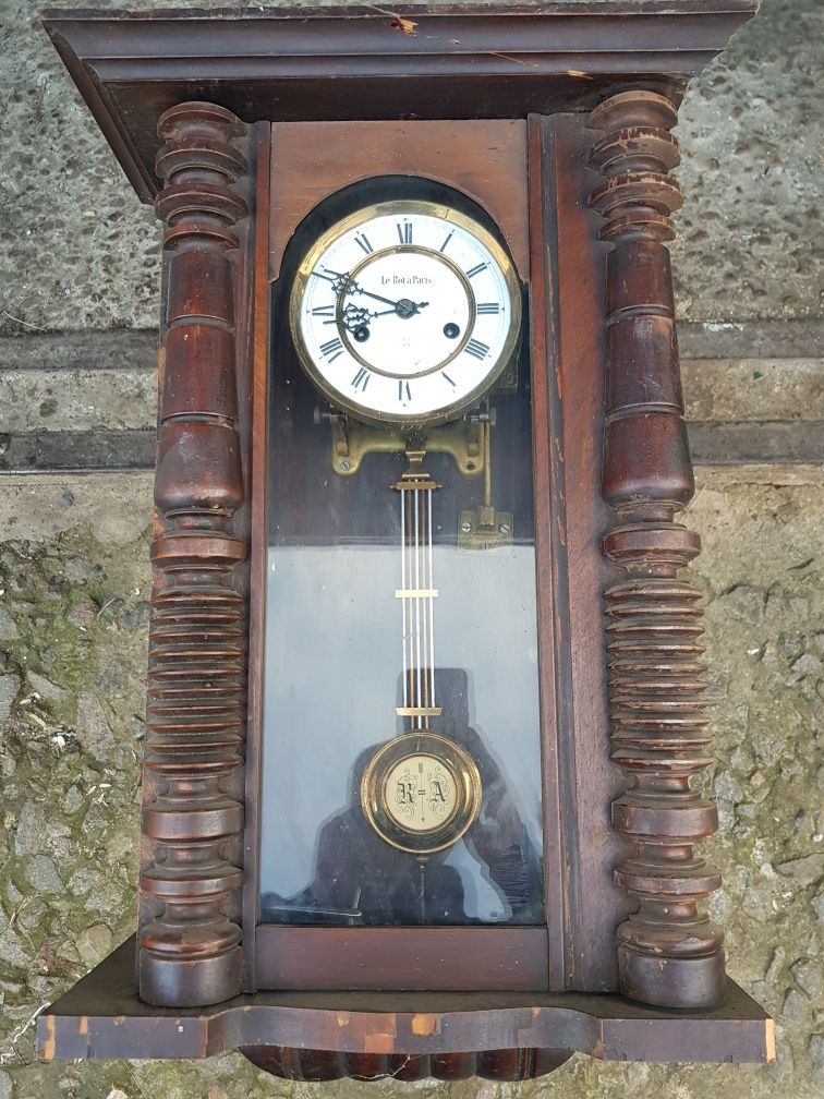 Часы с получасовым боем HAU, Германия
Состояние рабочее.