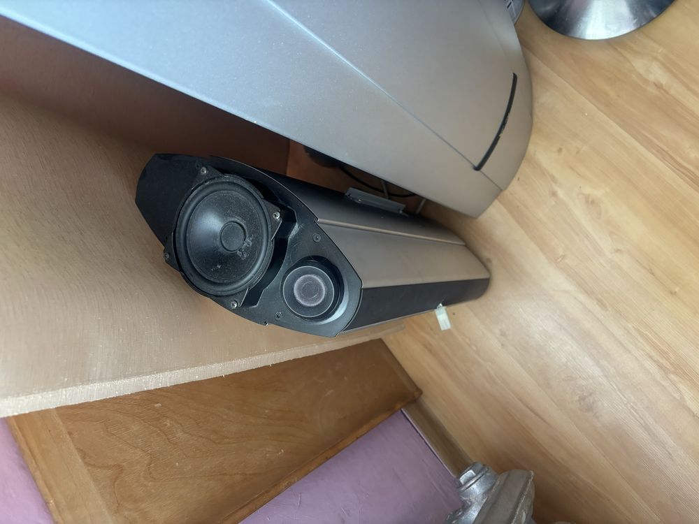 Wieza GRUNDIG……….