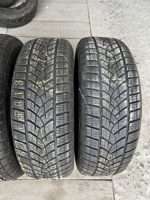 Шини резина Googear 235/60 18