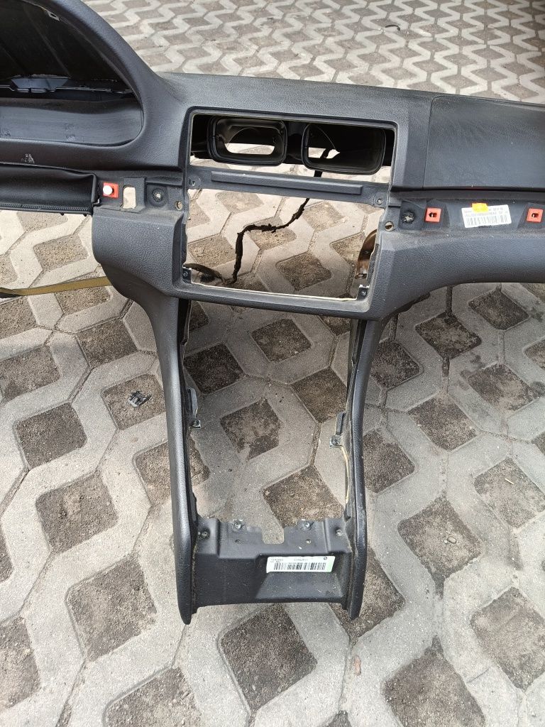 Deska rozdzielcza kokpit BMW E46 Coupe Cabrio Stan bdb Wysyłka