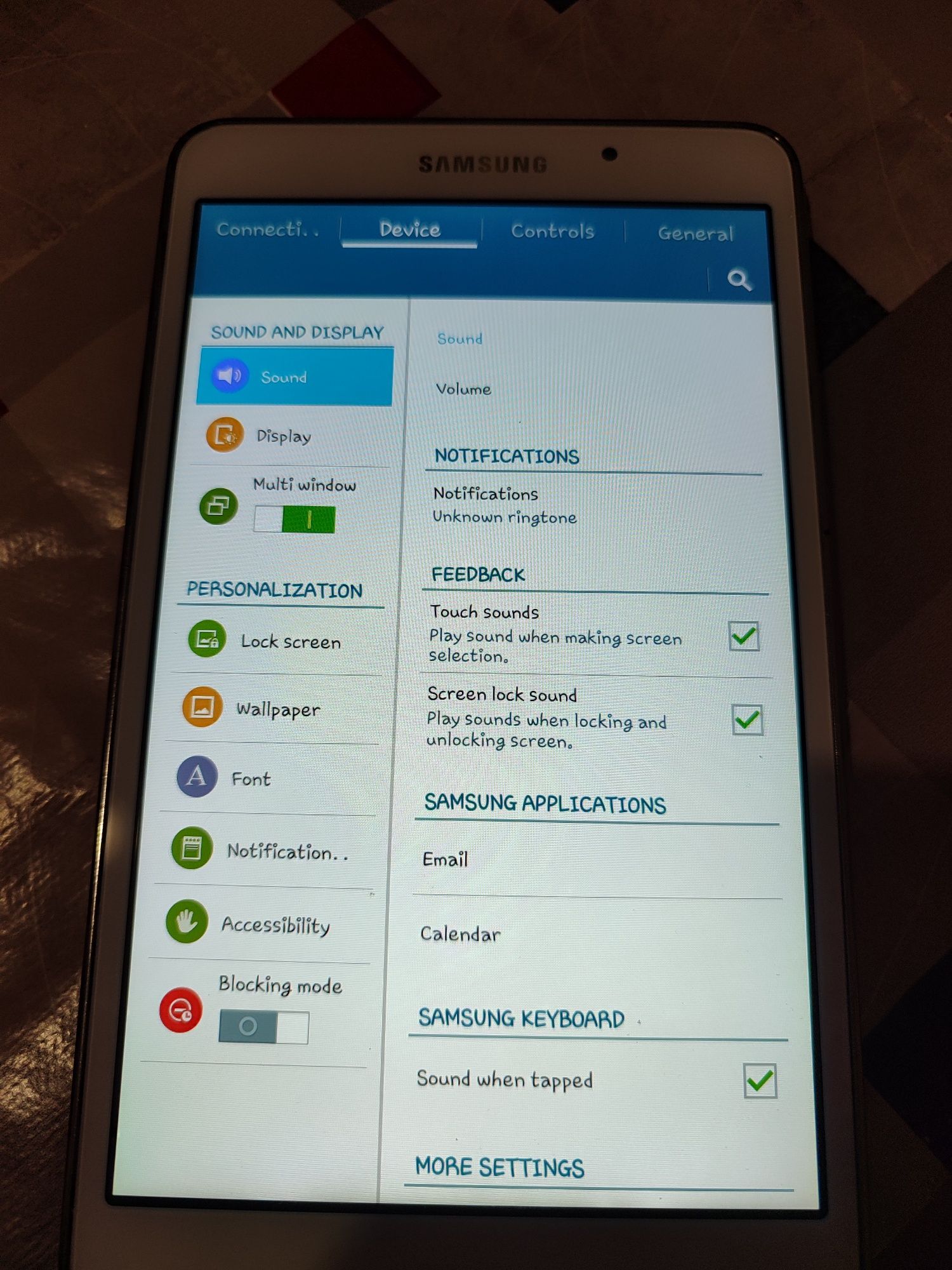 Планшет Samsung galaxy Tab 4 SM-T231