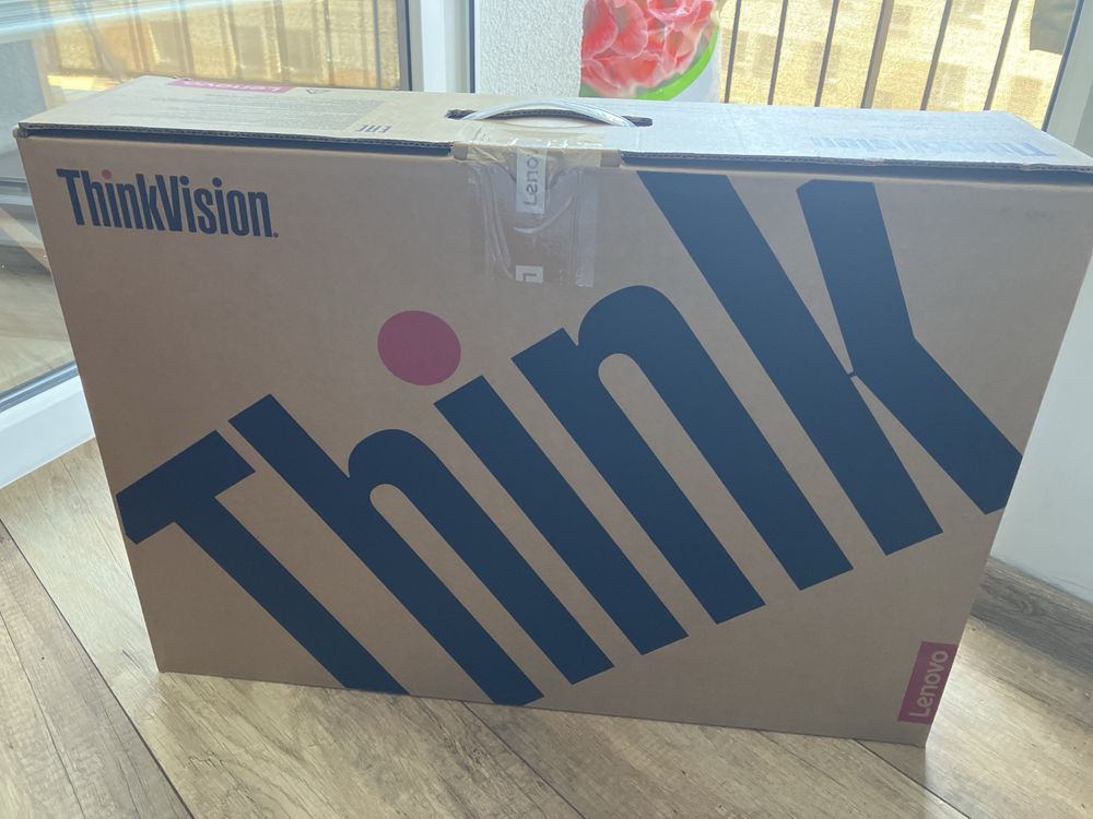 Monitor Lenovo ThinkVision T24i-30 Lcd 24 cale / nowy