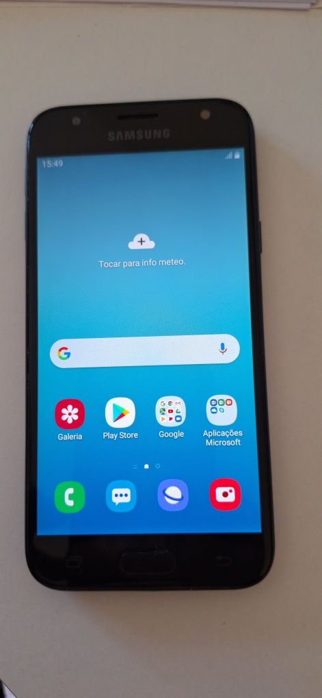 Samsung J3 - SM-J330F