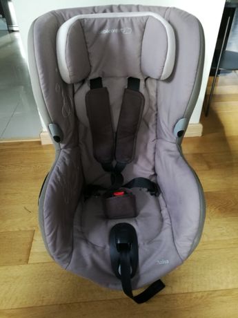 Cadeira Auto Bébé Confort Axiss (Roda 90º) (Grp 1 dos 9 - 18kg)