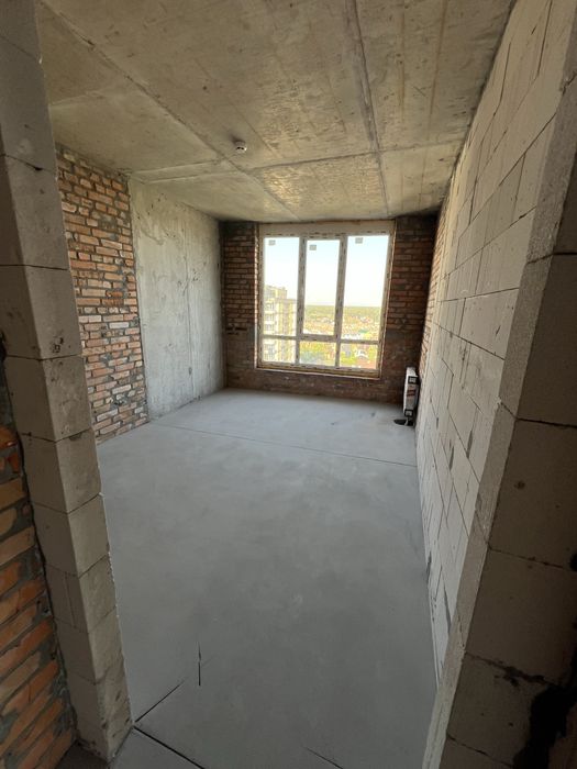 Крона Парк 2 квартира з коморою