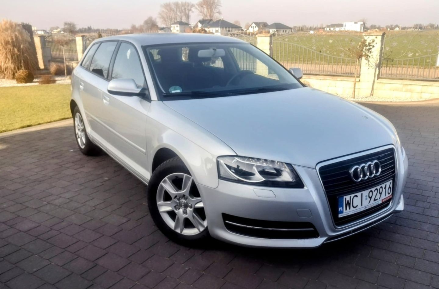 Sprzedam Audi a3 z 2012 roku przebieg 123 tyś km serwisowane