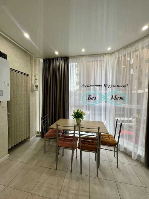 Квартира з новим ремонтом 43кв м Софія Резиденс