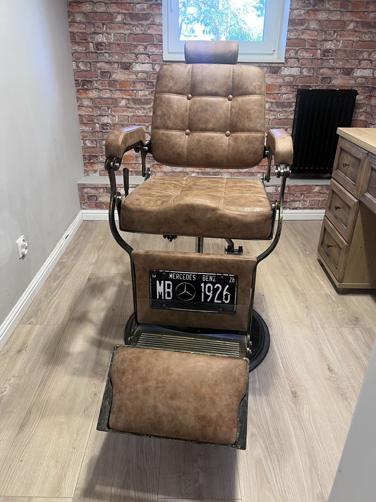 Gabbiano fotel barberski Boss Old Leather jasnobrązowy