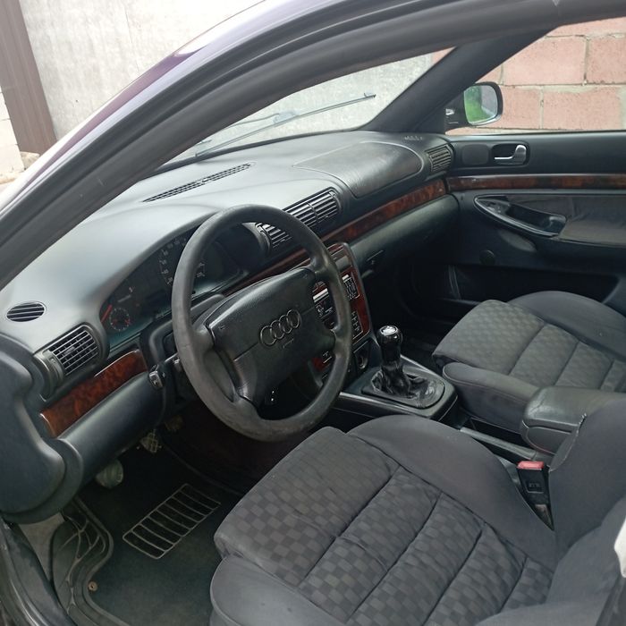 Продам Ауді а4б5