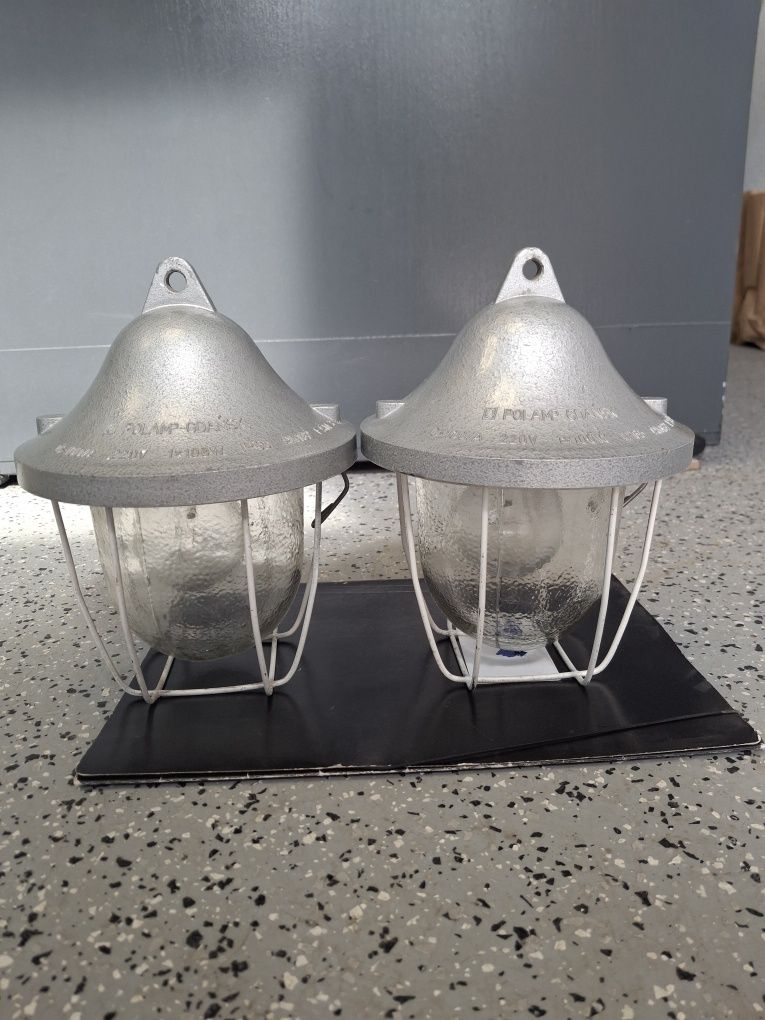 Lampy przemysłowa PRL vintage industrial bardzo ładny stan 2szt