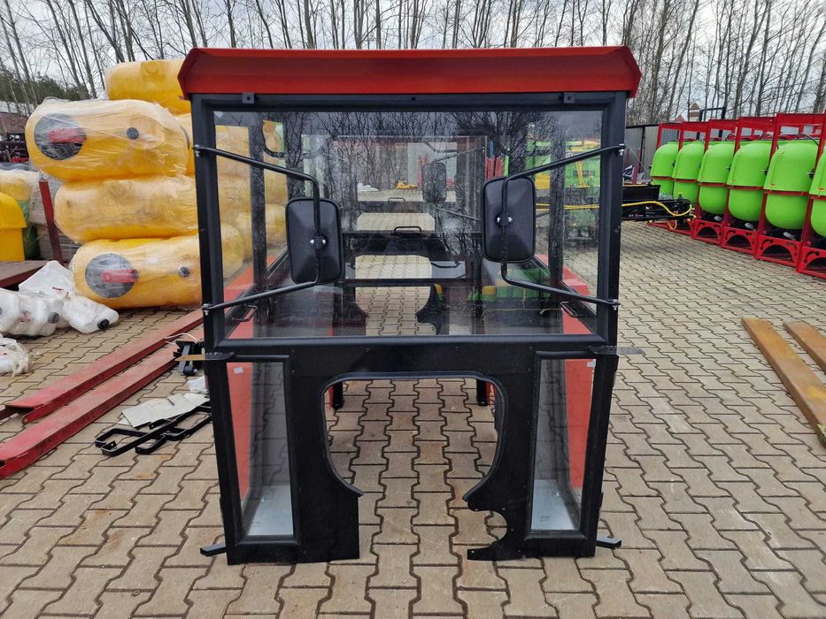 CZĘŚĆ / URSUS C330/C360 KABINA bez błotników