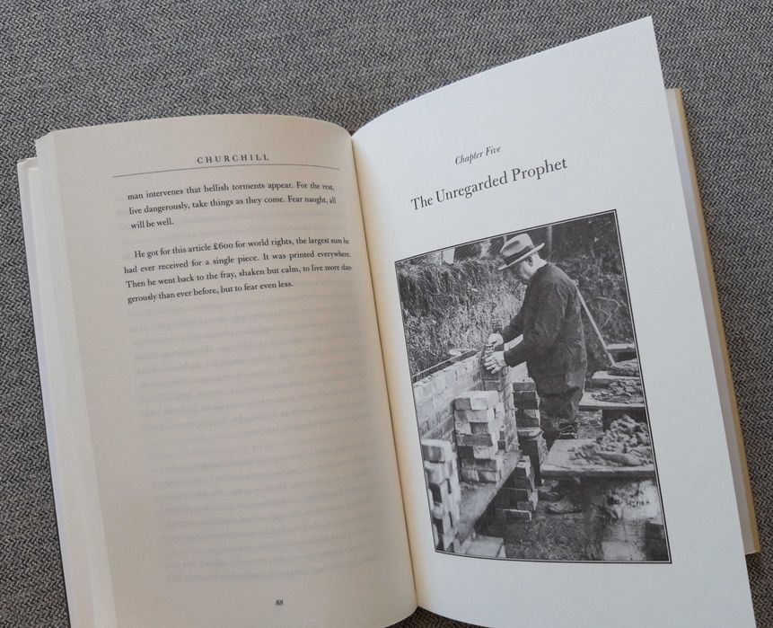 Livro "Churchill" de Paul Johnson