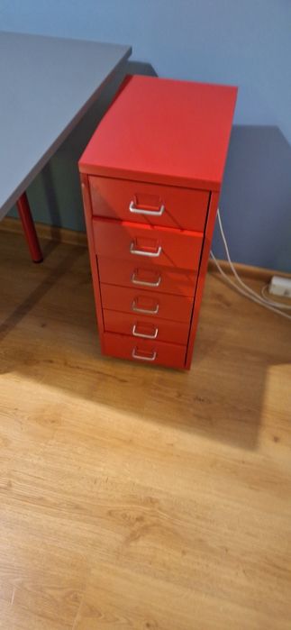 Sprzedam  piekną szafke i ikea