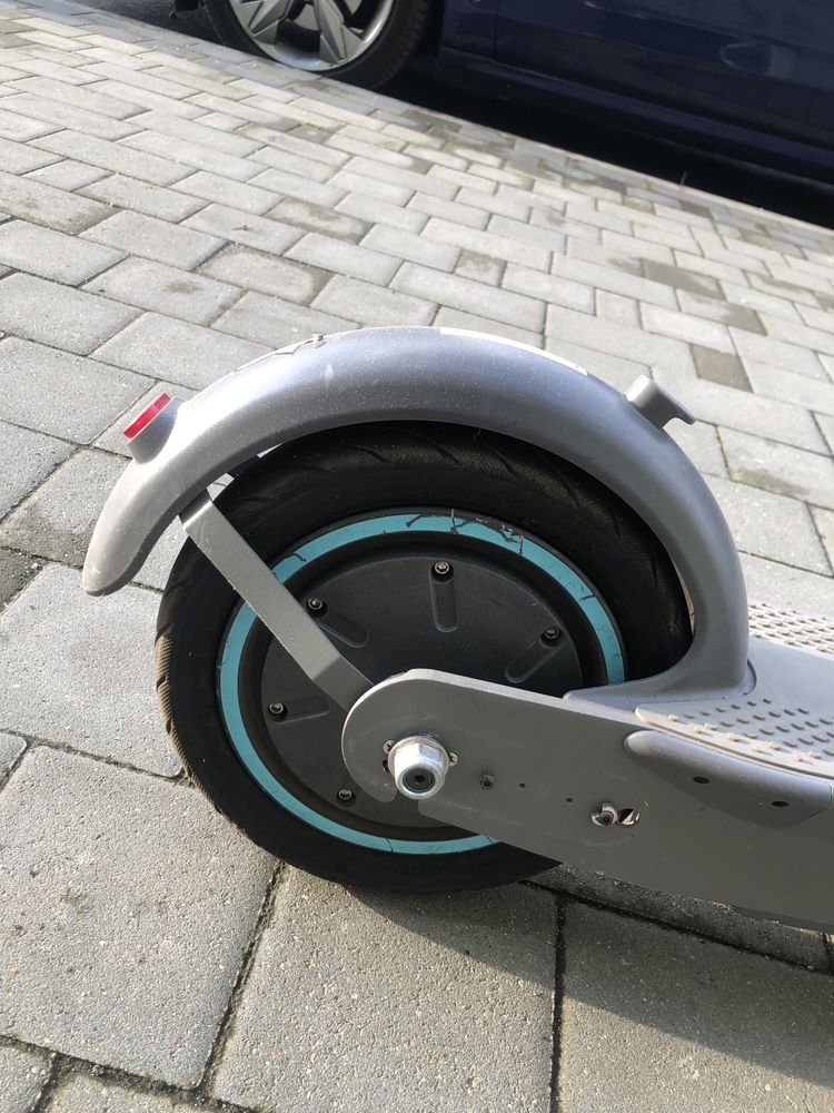 Hulajnoga elektryczna motus scooty 10