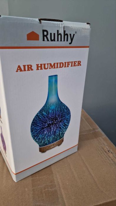 Аромадифузор-зволожувач повітря Аромо яскрава  RGB-підсвітка 100мл