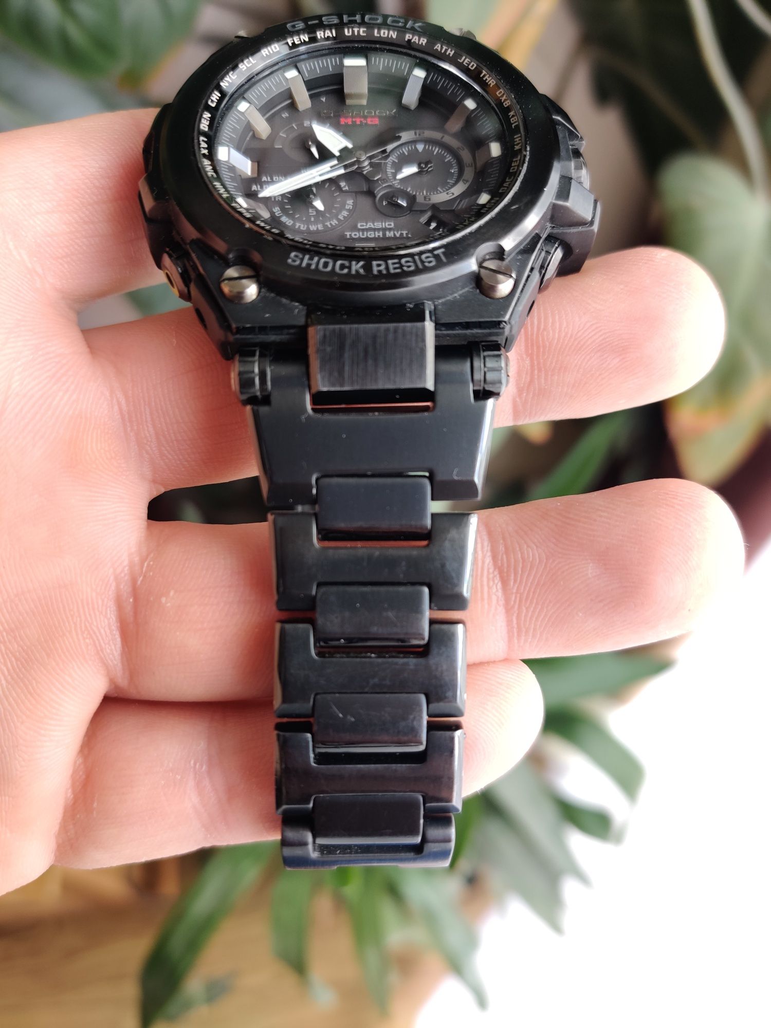 Casio G-SHOCK MTG-S1000BD-1A