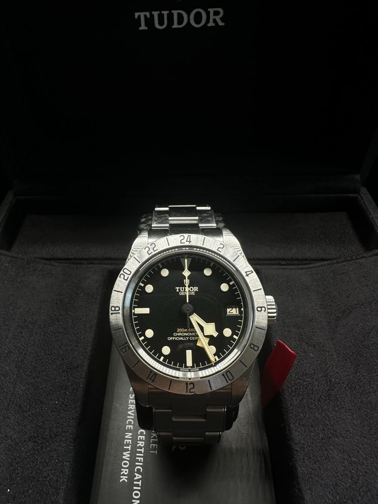 Tudor black bay pro