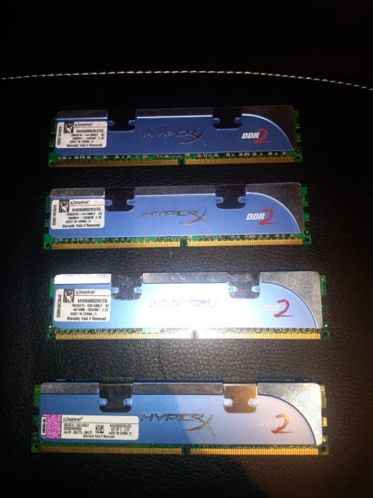 Kingston hyper ddr2 (4 GB) de 1 Gb cada