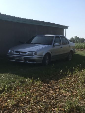 Економний автомобіль Renault 19 1.4 бензин