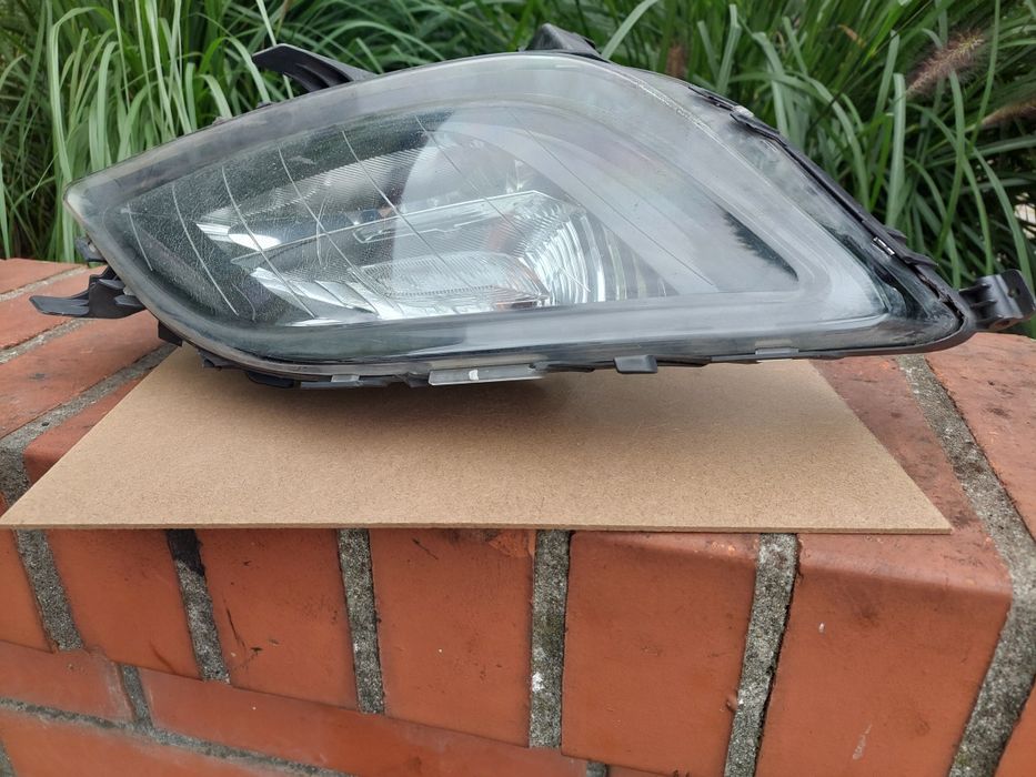Halogen Przód Prawy Opel Astra J lV kombi 2011rok 13/293/623 R