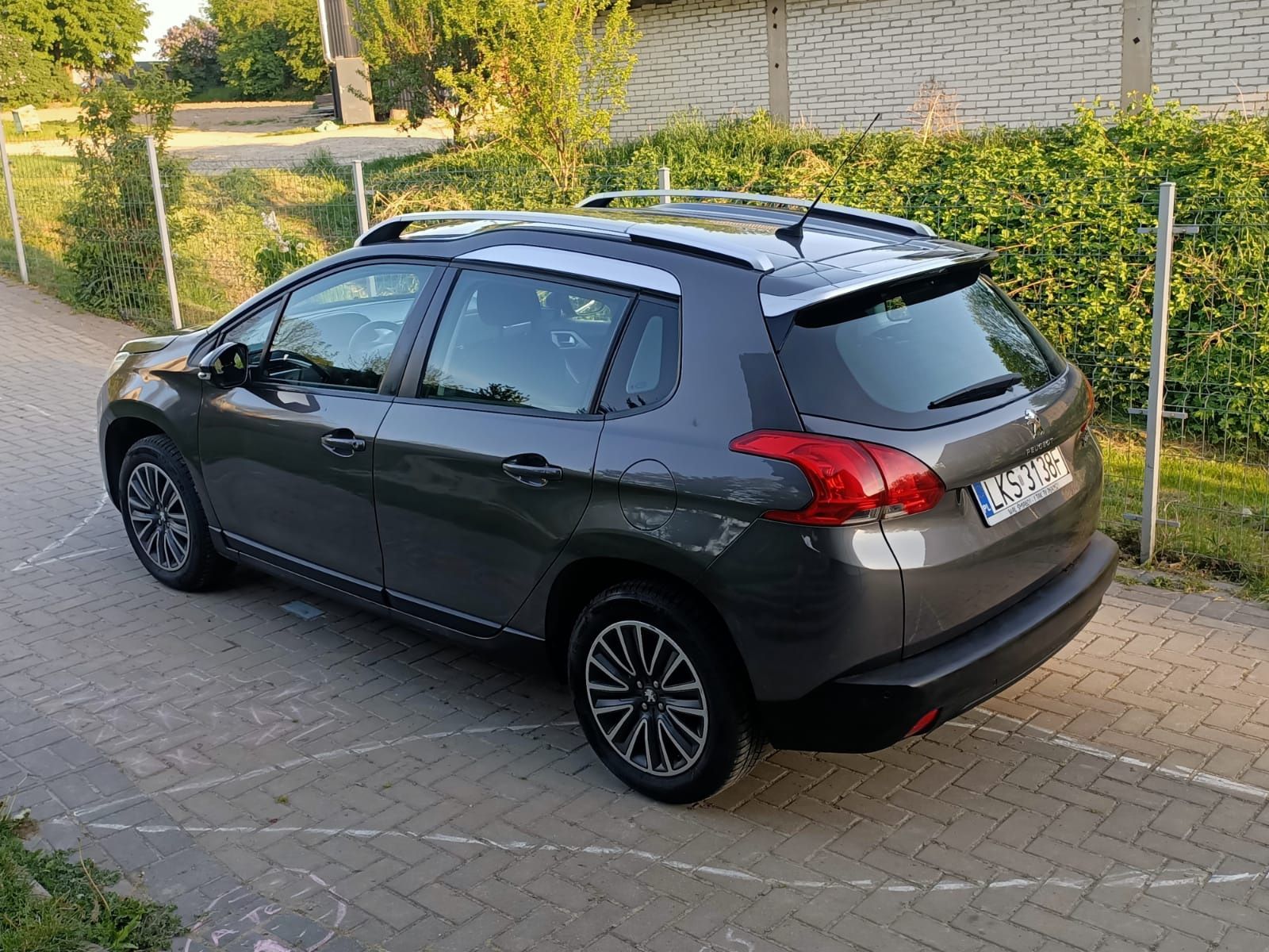 REZERWACJA Peugeot 2008 1,2 pure tech benzyna+lpg 2014r.