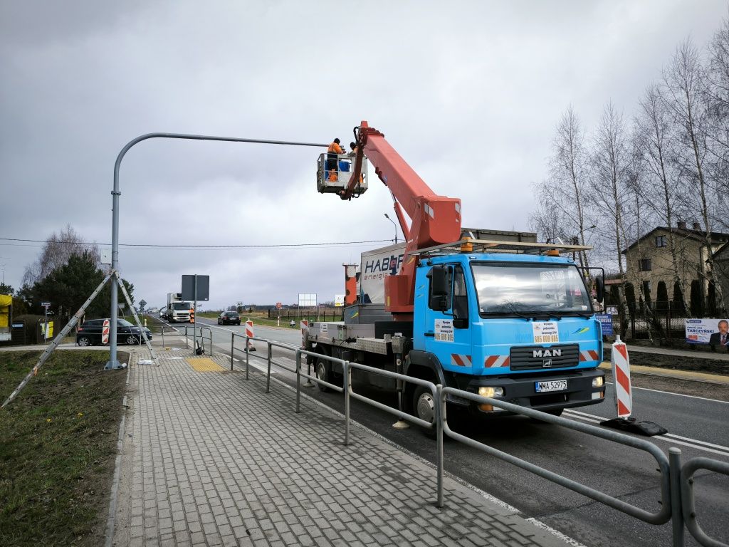 Wynajem podnośnika koszowego 18m i 27m 13 w bok 300 kg Ząbki i okolice