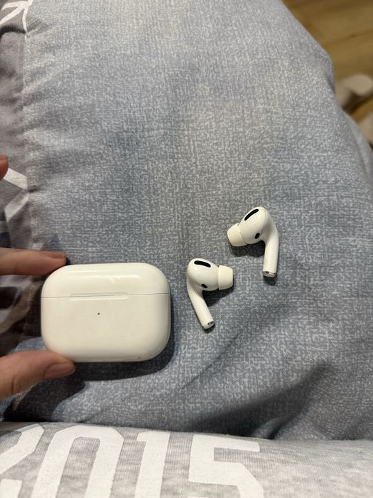 Навушники airpods pro