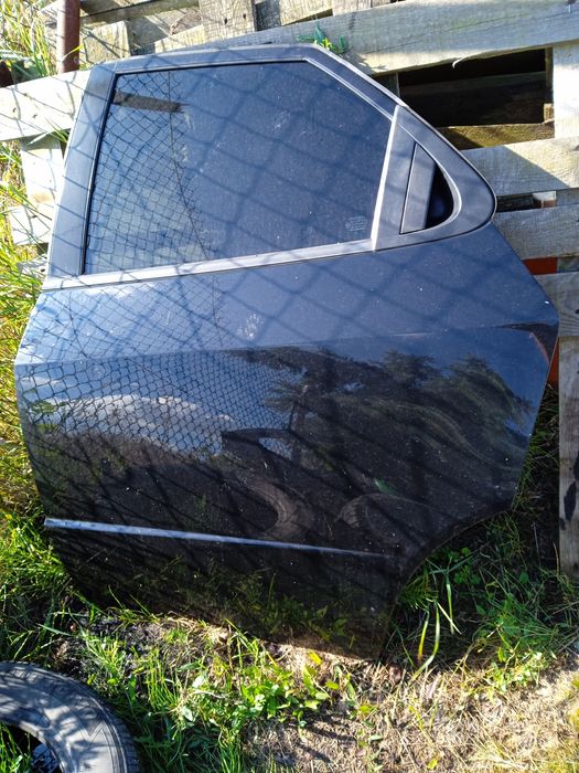 Drzwi Honda Civic VIII Ufo B92P lewy tył