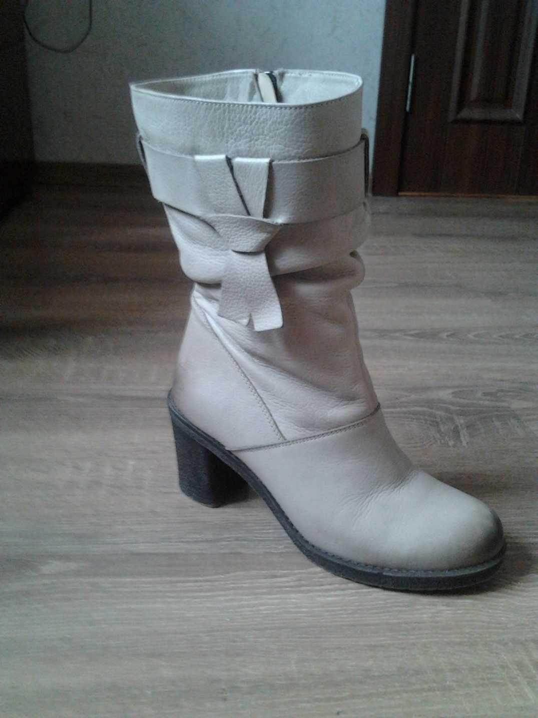 продам зимние сапоги