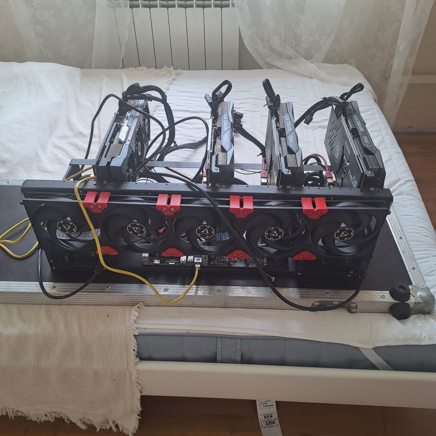 Koparka kryptowalut 4x RTX 3080 MSI BEZ LHR + Corsair PSU + Open Frame