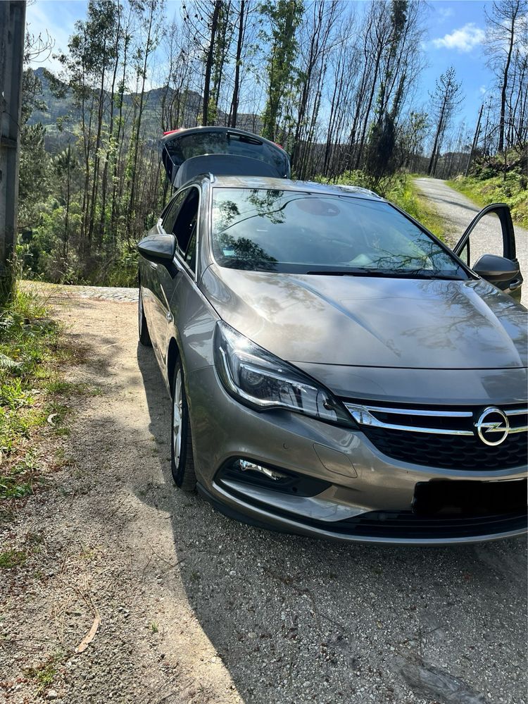 Opel astra sports trourer 1.6 110cv 2017