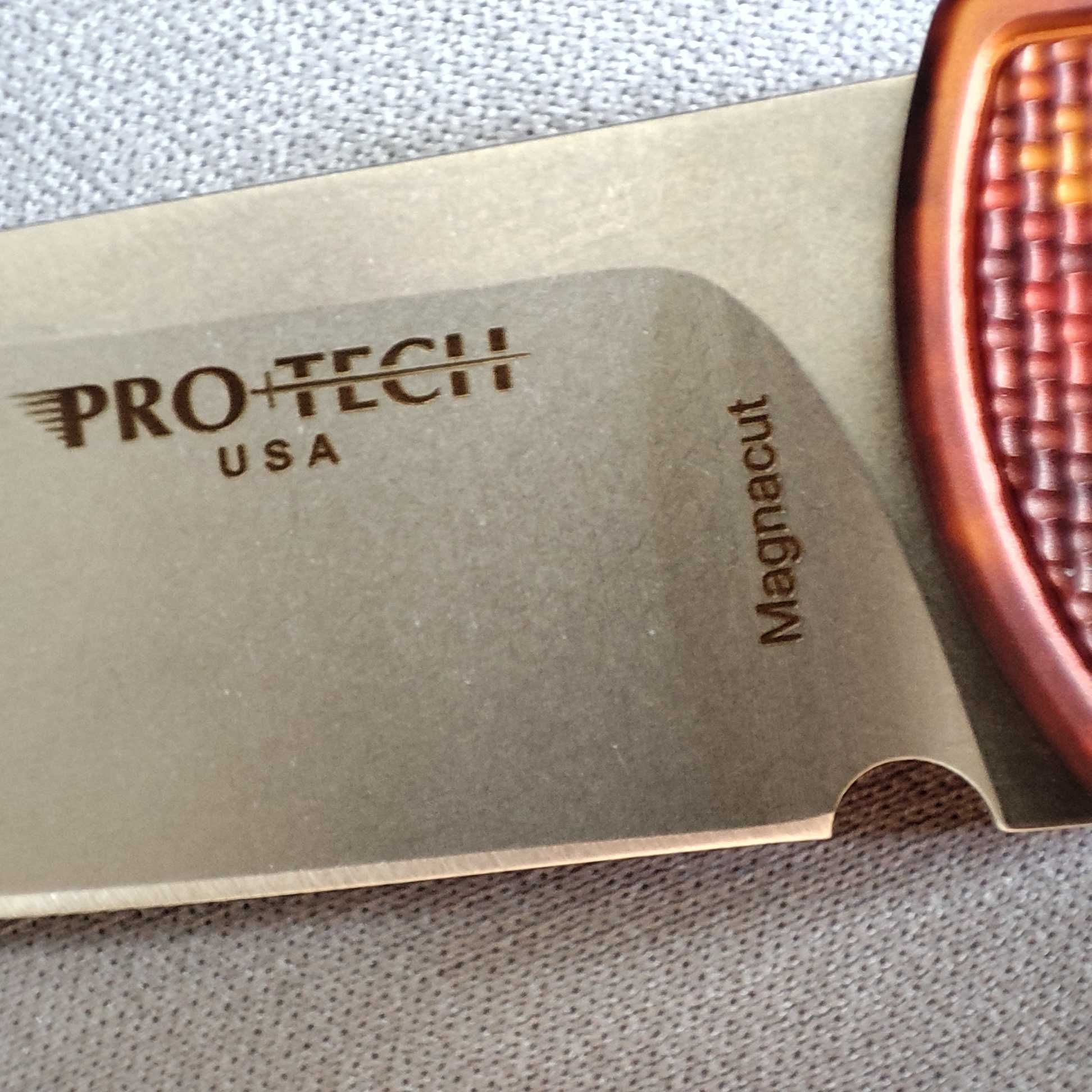 Pro-Tech TR-2 MagnaCut Custom «Del Fuego»