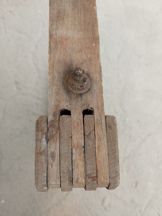 Струбцины деревянные из дуба времен СССР
