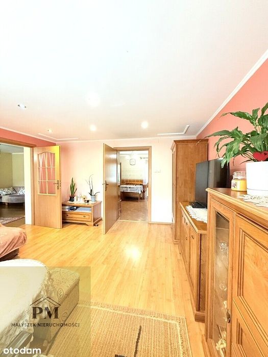 Dom, budynki gospodarcze i działki o pow. 6,17 ha