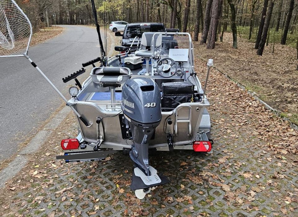 Łódź wędkarska Linder Sport Catch