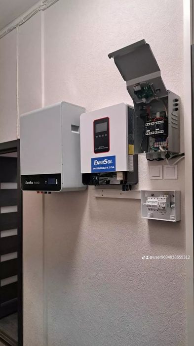 Гібридний інвертор 6,2 KVA акумуляторна батарея  5.12 KVA, 10.24 KVA