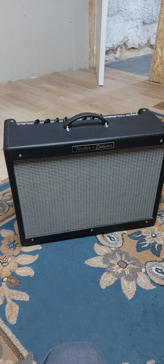 Amplificador de guitarra Fender Hot Rod Deluxe