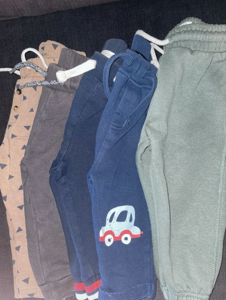 5 pares de calças para bebé