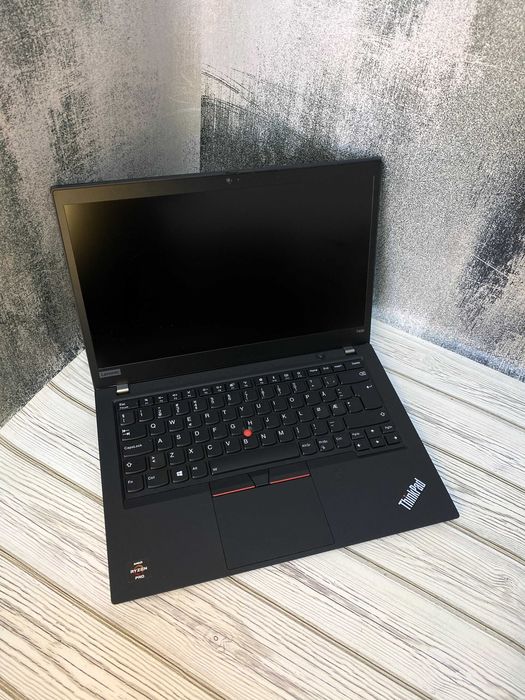 Ноутбук Lenovo ThinkPad T495 Сенсорний 14"\Ryzen 5 Pro\16 GB\SSD 256GB