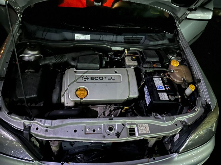 Opel astra 1.4 bom estado