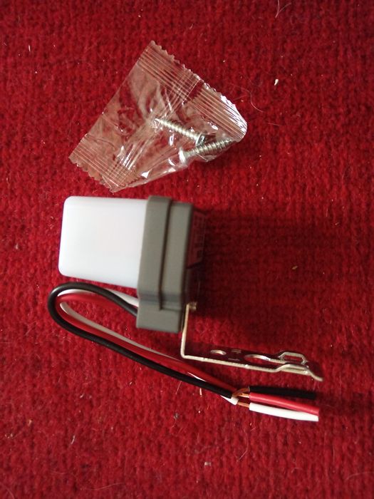 Датчик освітлення сенсорный GEYA AS-22010