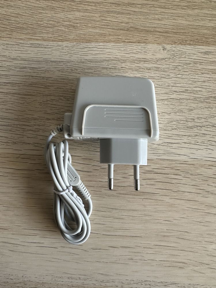 Carregador Nintendo 3DS novo