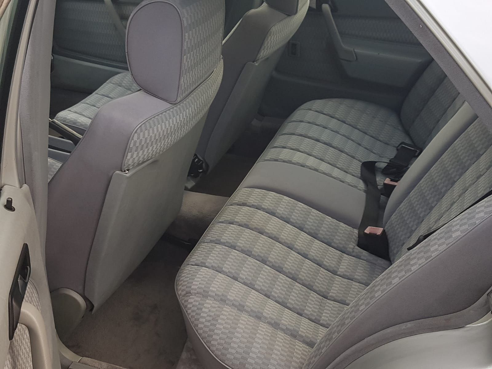Mercedes A190 2.5D MT ESTIMADO