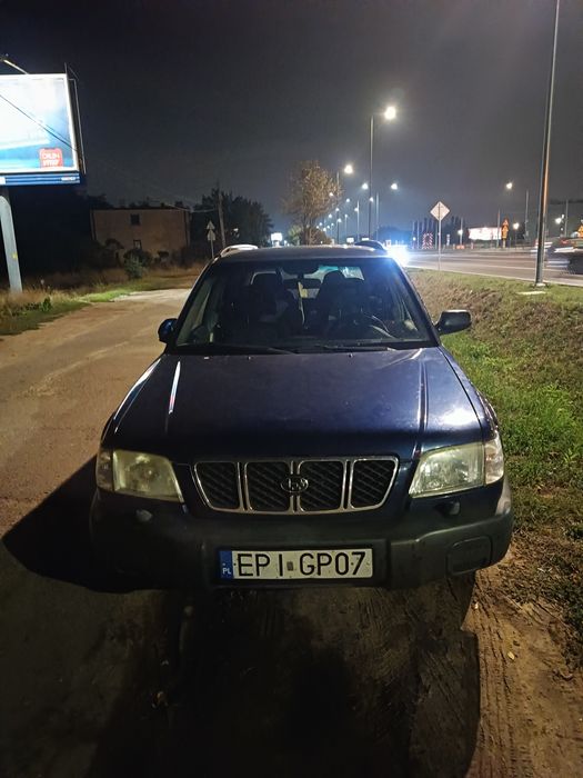Subaru Forester SF 2.0 2000 – na części lub do naprawy