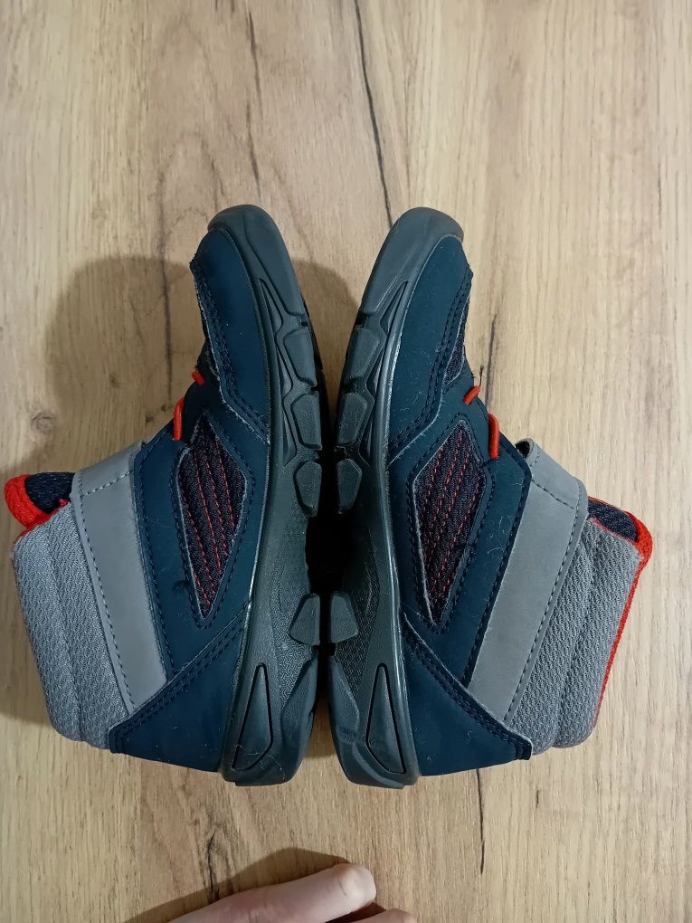 Buty adidasy wytrzymałe wiosna Quechua Decatlon 27 - 28