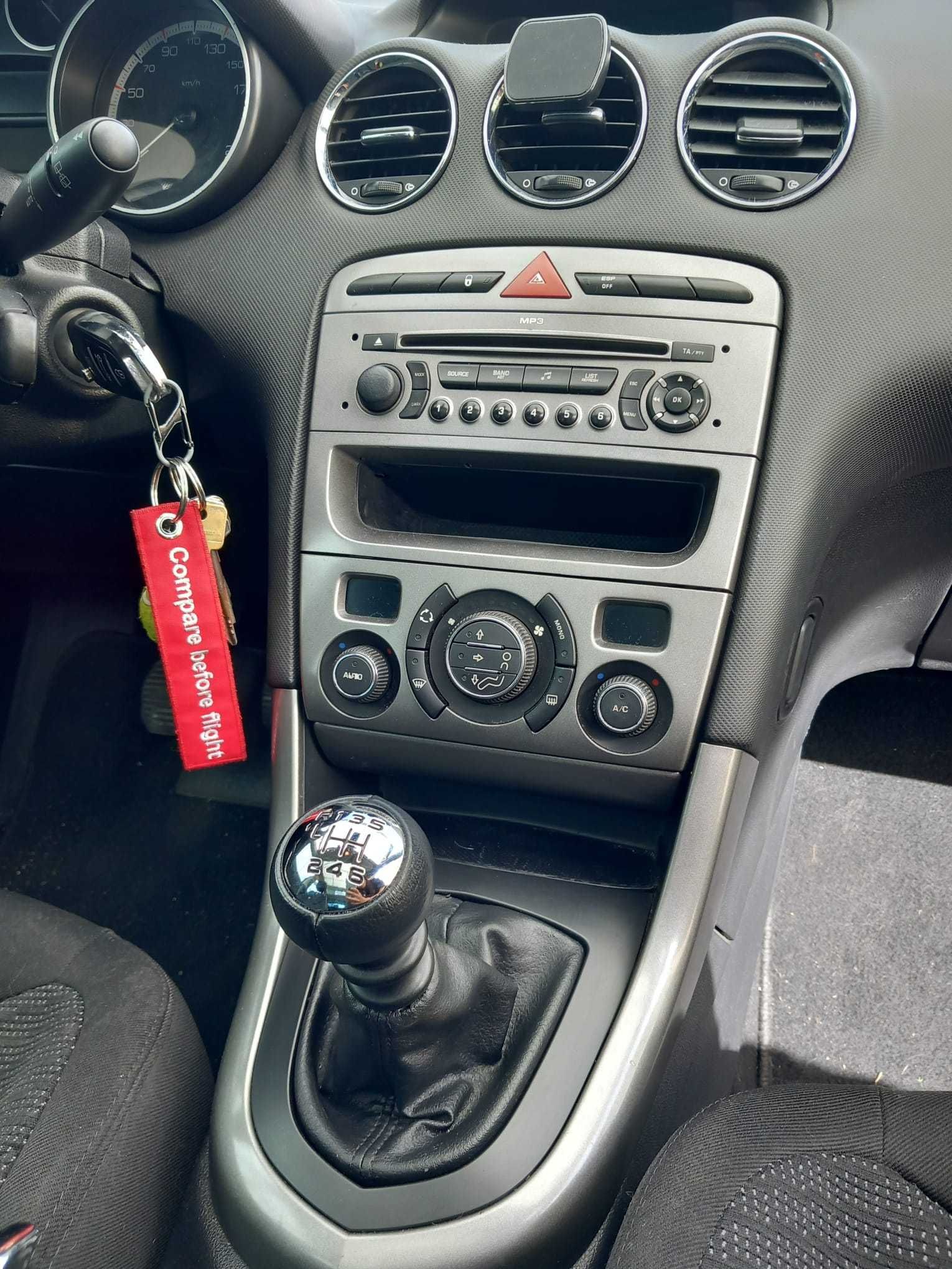 Peugeot 308sw 1.6hdi 110cv