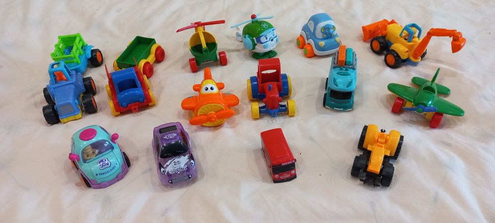 Детские  игрушки