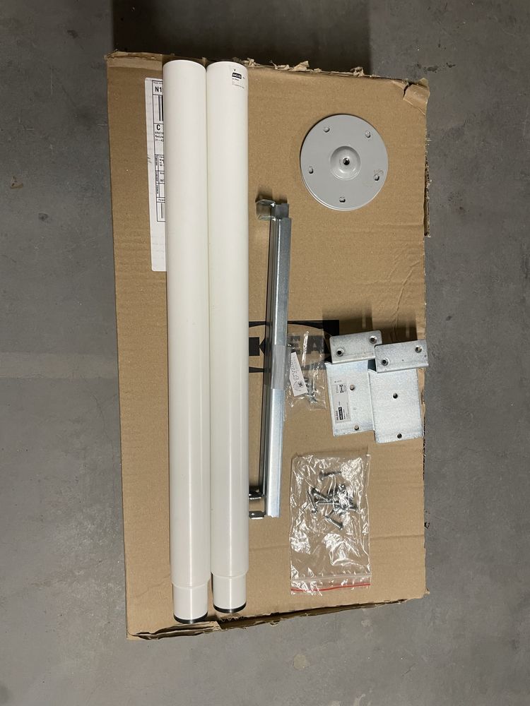 Zestaw do montazu biurka na ikea kallax