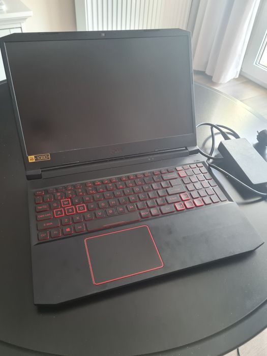 Acer Nitro 5 GTX 1650Ti 8/512GB i5-10300h